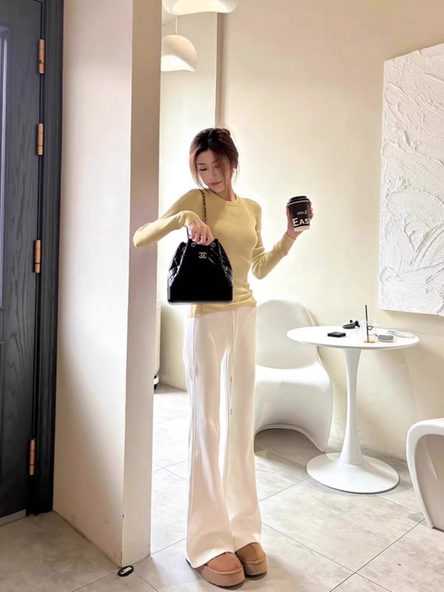 Women's Soft Cream Yellow Knit Base Layer Slim Fit Long Sleeve Sweater 2026 Fall Winter - Image 3
