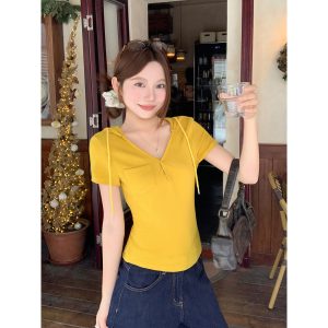Korean Henley Hooded Short Sleeve T-Shirt for Women Summer New Bright Yellow Pocket Slim Fit Versatile Top