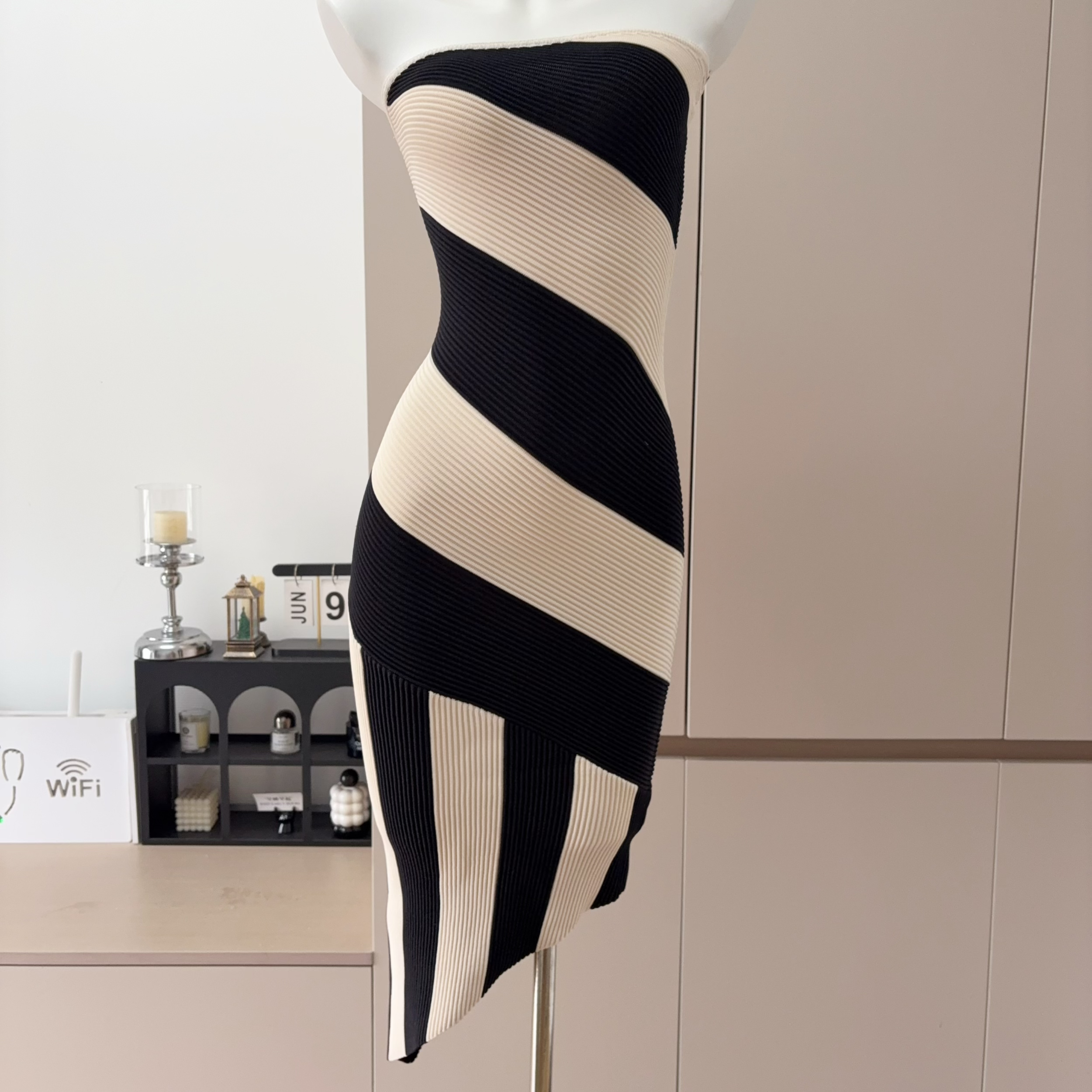 HELEN Geometric Color Block Striped Strapless Dress for Women - Image 2