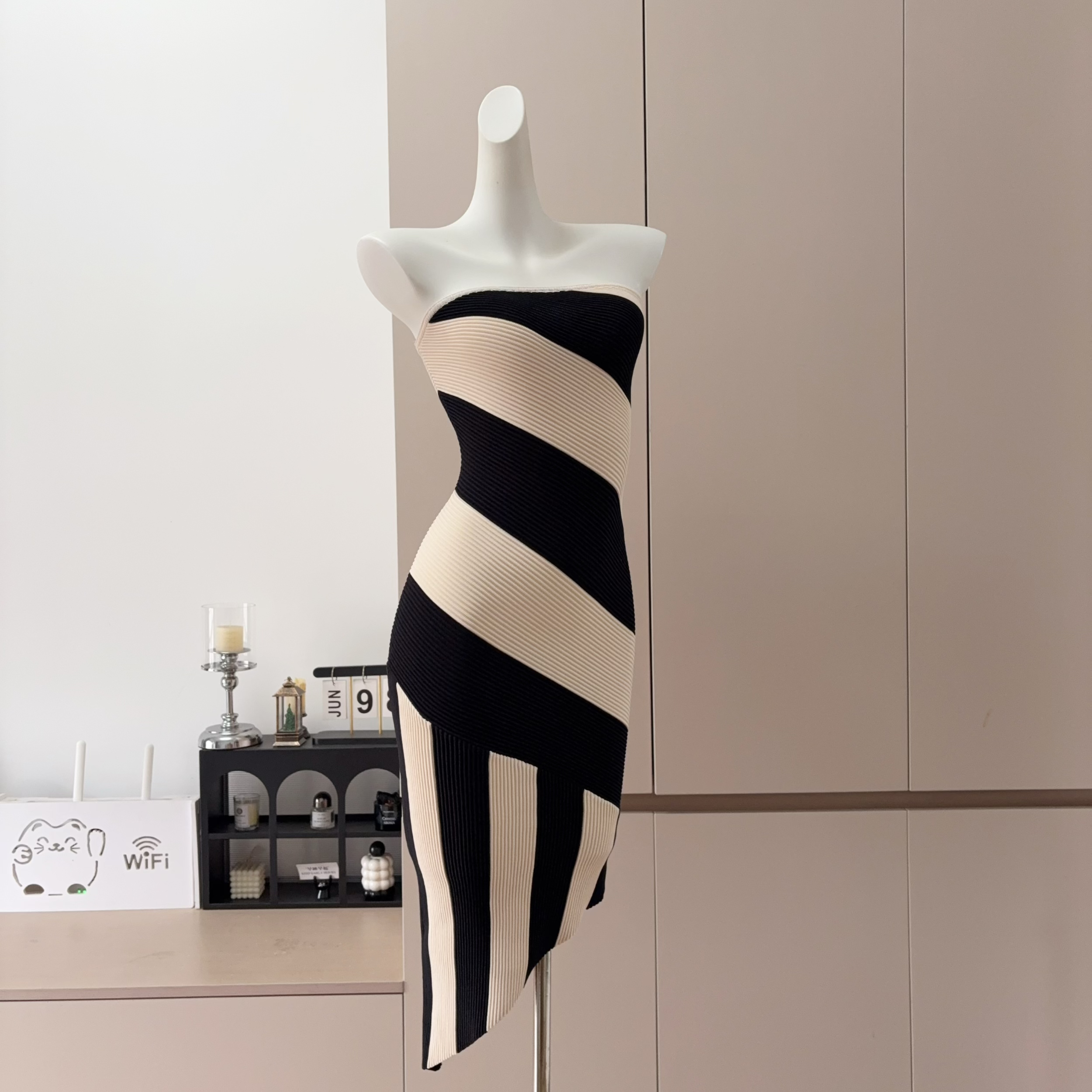 HELEN Geometric Color Block Striped Strapless Dress for Women - Image 4
