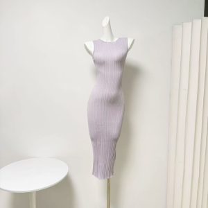 Sleeveless Off-Shoulder Bodycon Dress with Textured Knit