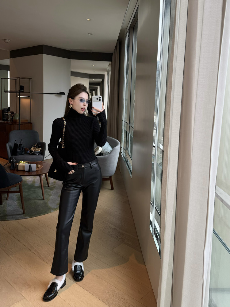 High Quality Wool Ribbed Slim Fit Turtleneck Knit Sweater for Women - Image 2