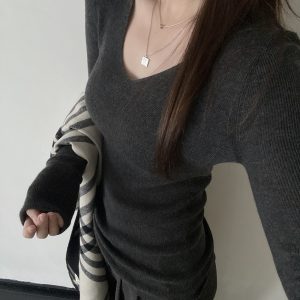 Women's Basic V-Neck Slim Fit Knit Cardigan Sweater