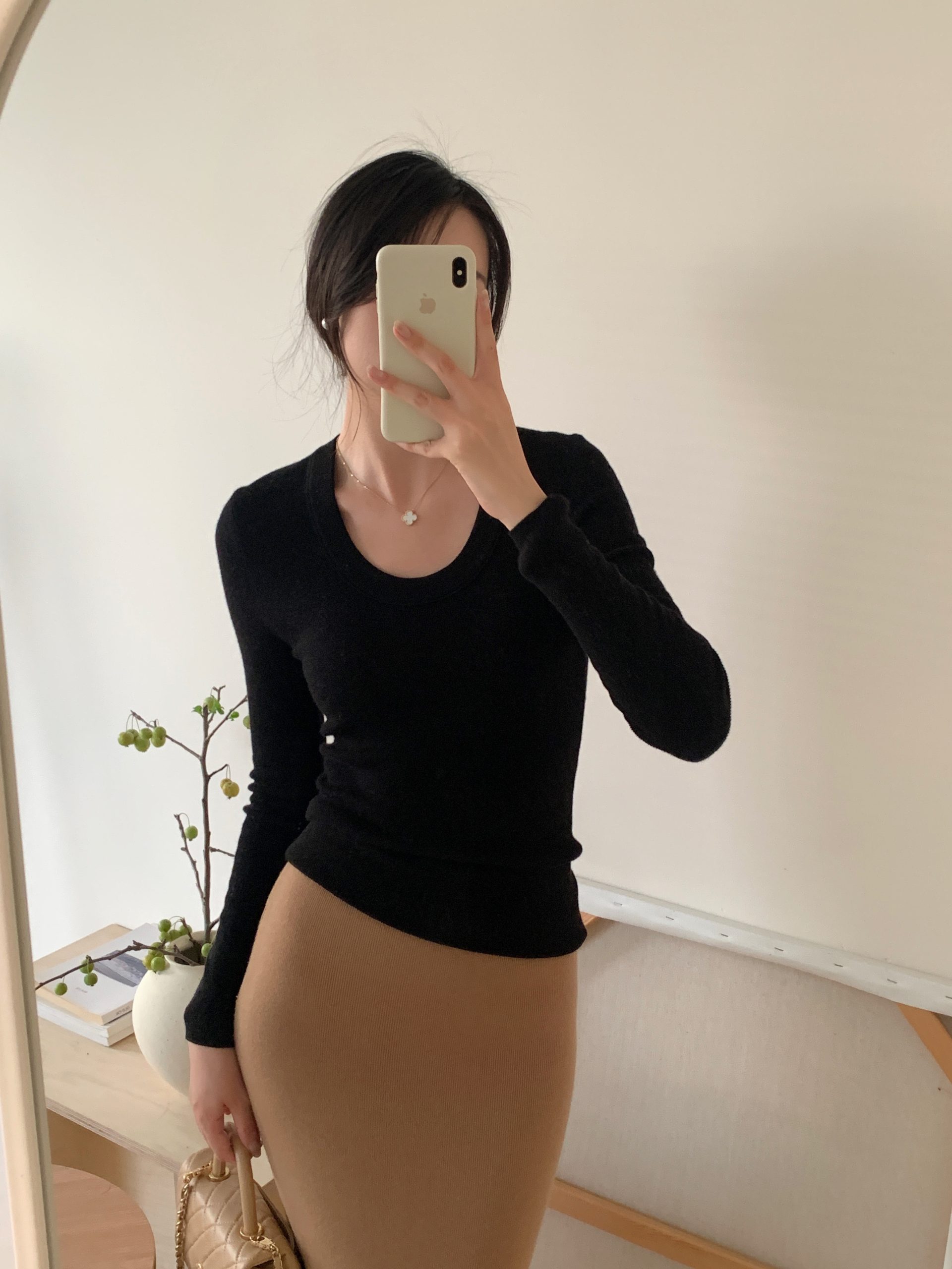 Women's Wool-Blend U-Neck Slim Knit Sweater Fall Winter Base Layer Top - Image 4