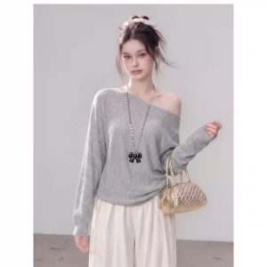 Women's Plus Size Off-Shoulder Knit Sweater 2026 Fall Loose Korean Style Top - Style bb2d49